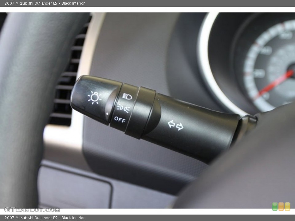 Black Interior Controls for the 2007 Mitsubishi Outlander ES #59324711