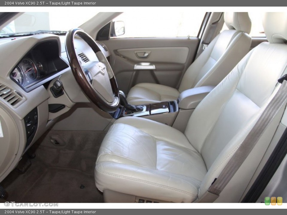 Taupe/Light Taupe Interior Photo for the 2004 Volvo XC90 2.5T #59325299