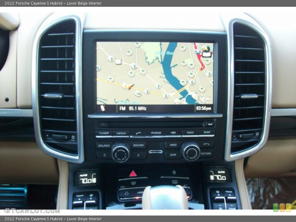 Luxor Beige Interior Navigation for the 2012 Porsche Cayenne S Hybrid #59335627