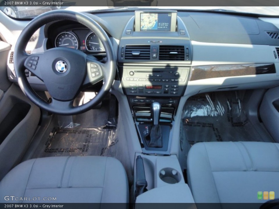 Grey Interior Dashboard for the 2007 BMW X3 3.0si #59335816