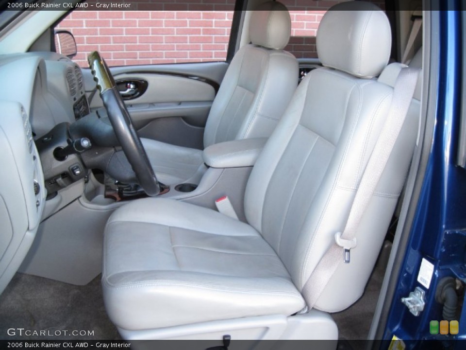 Gray Interior Photo for the 2006 Buick Rainier CXL AWD #59336923