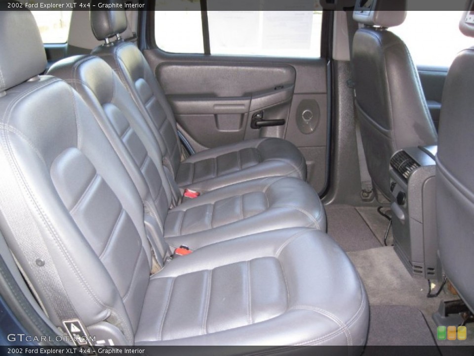 Graphite Interior Photo for the 2002 Ford Explorer XLT 4x4 #59338168