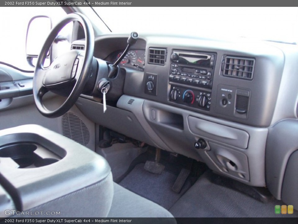 Medium Flint Interior Dashboard for the 2002 Ford F350 Super Duty XLT SuperCab 4x4 #59341654