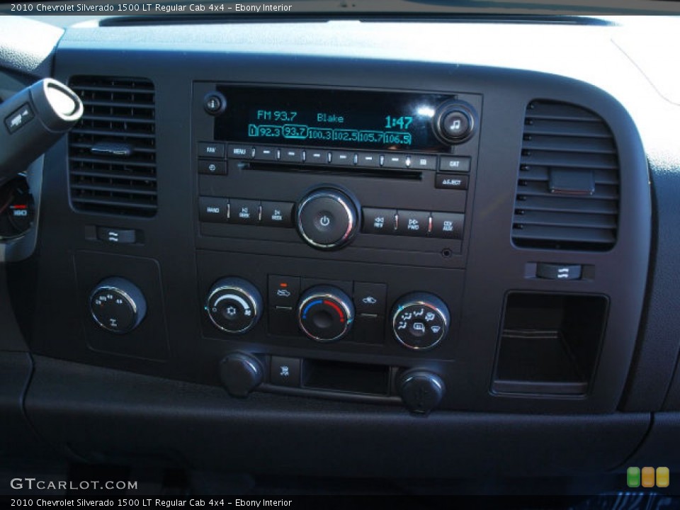Ebony Interior Controls for the 2010 Chevrolet Silverado 1500 LT Regular Cab 4x4 #59357941