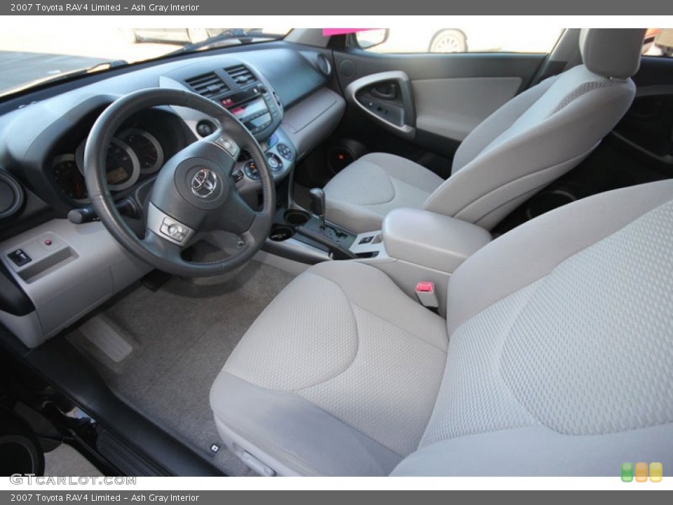 Ash Gray Interior Photo for the 2007 Toyota RAV4 Limited #59360208