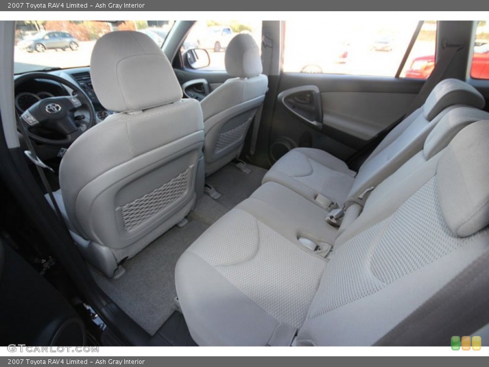 Ash Gray Interior Photo for the 2007 Toyota RAV4 Limited #59360322