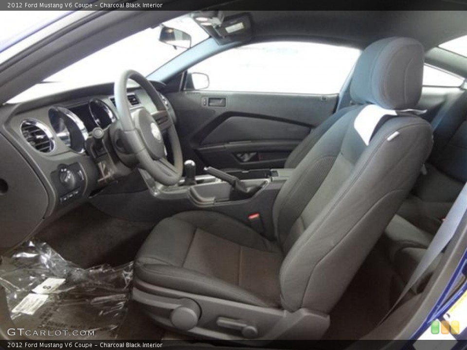 Charcoal Black Interior Photo for the 2012 Ford Mustang V6 Coupe #59361642