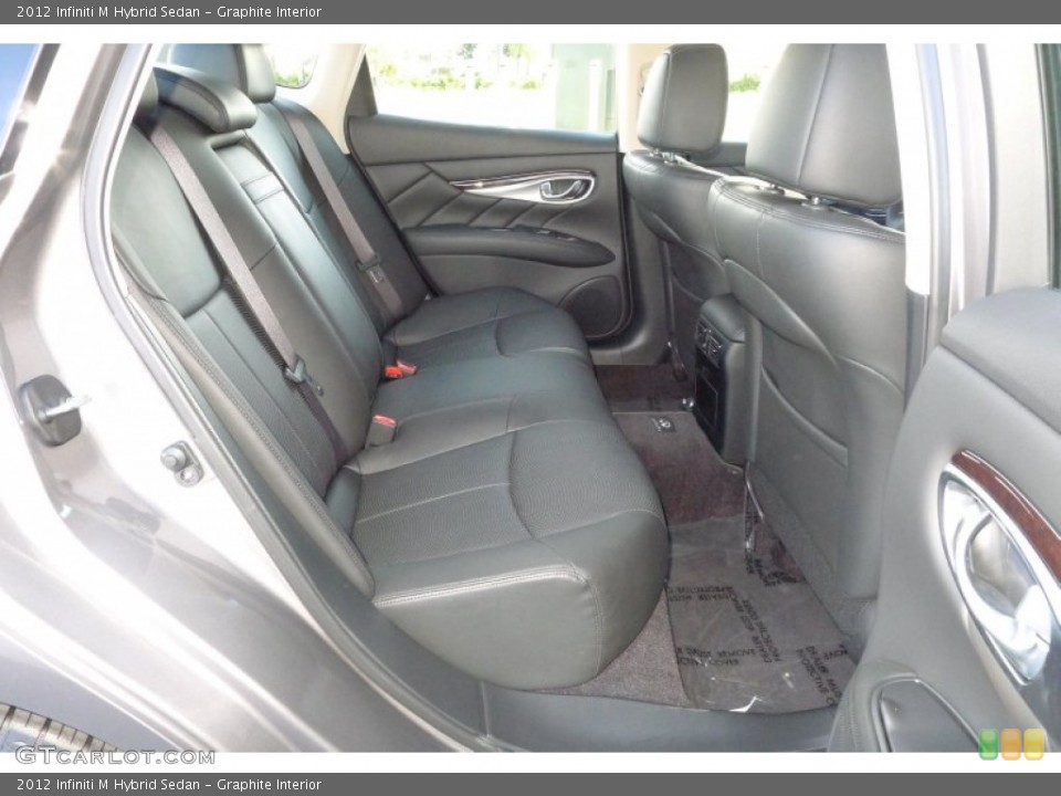 Graphite Interior Photo for the 2012 Infiniti M Hybrid Sedan #59361927