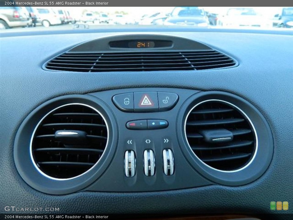 Black Interior Controls for the 2004 Mercedes-Benz SL 55 AMG Roadster #59362527