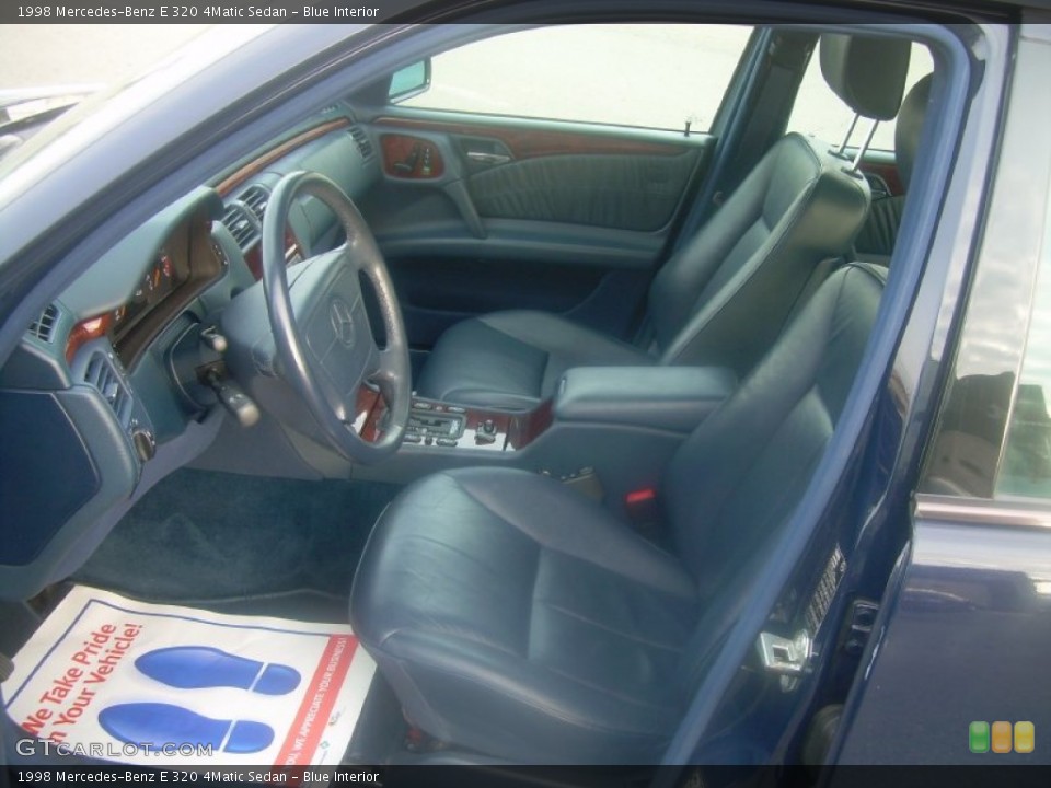 Blue Interior Photo for the 1998 Mercedes-Benz E 320 4Matic Sedan #59379563