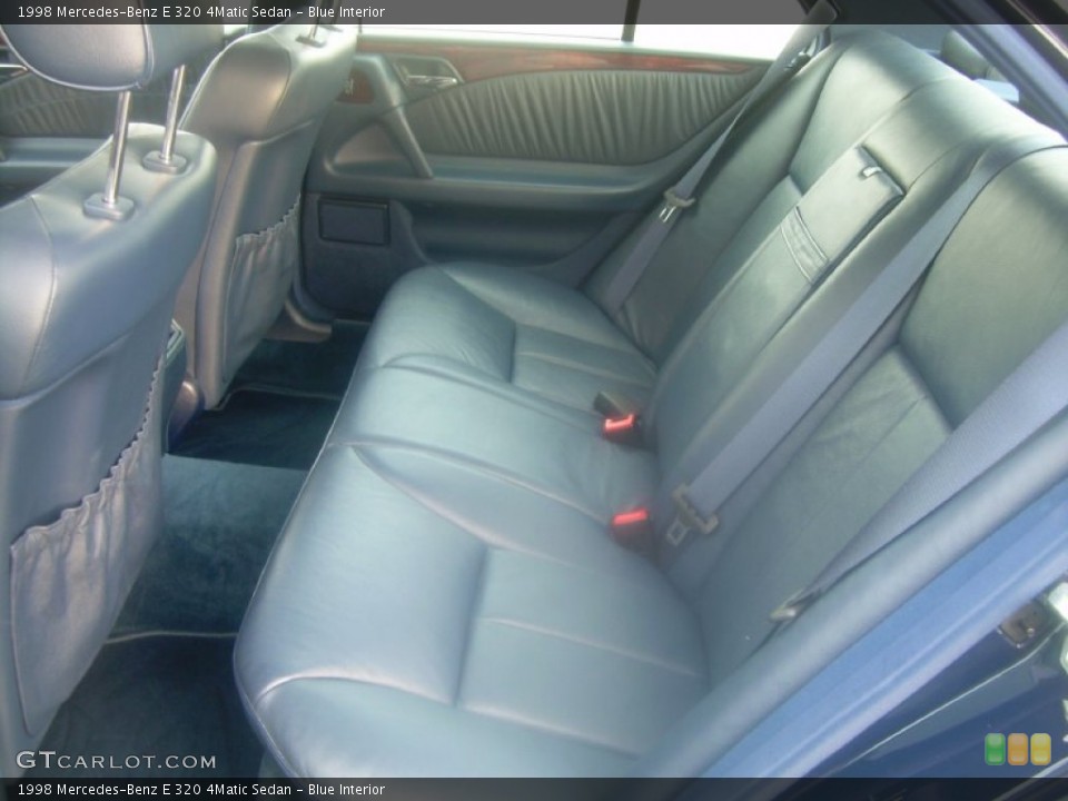 Blue Interior Photo for the 1998 Mercedes-Benz E 320 4Matic Sedan #59379589