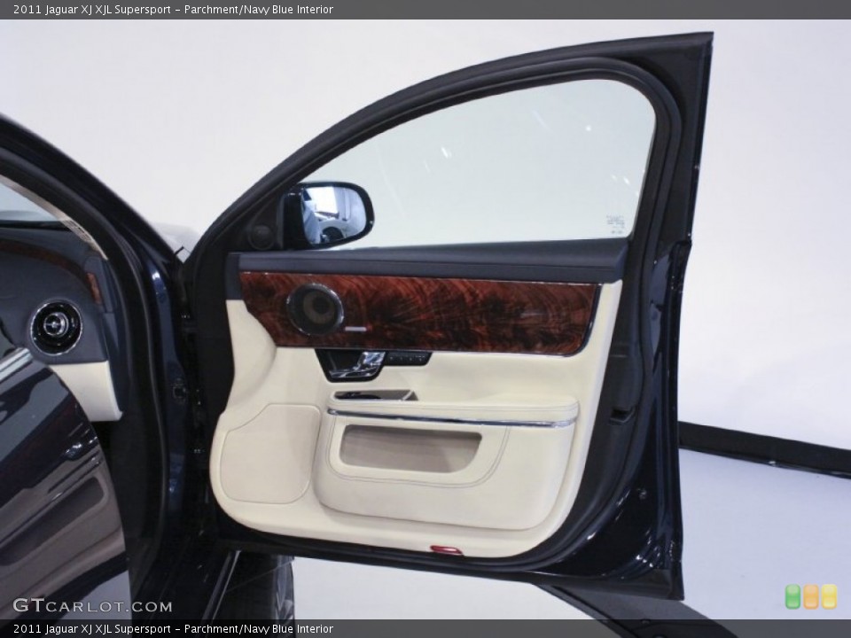 Parchment/Navy Blue Interior Door Panel for the 2011 Jaguar XJ XJL Supersport #59381474