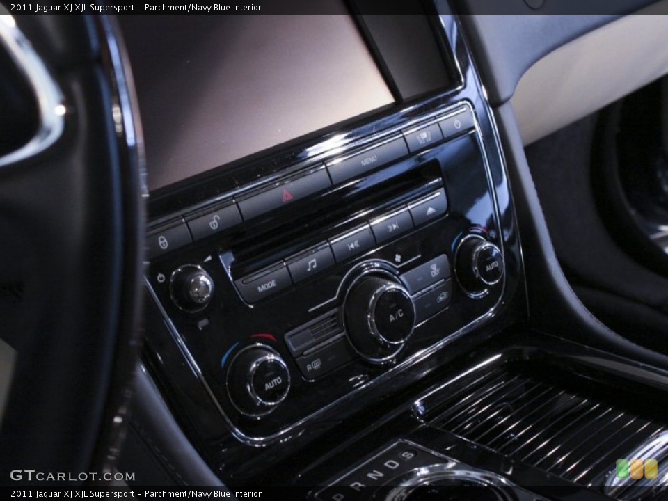 Parchment/Navy Blue Interior Controls for the 2011 Jaguar XJ XJL Supersport #59381681