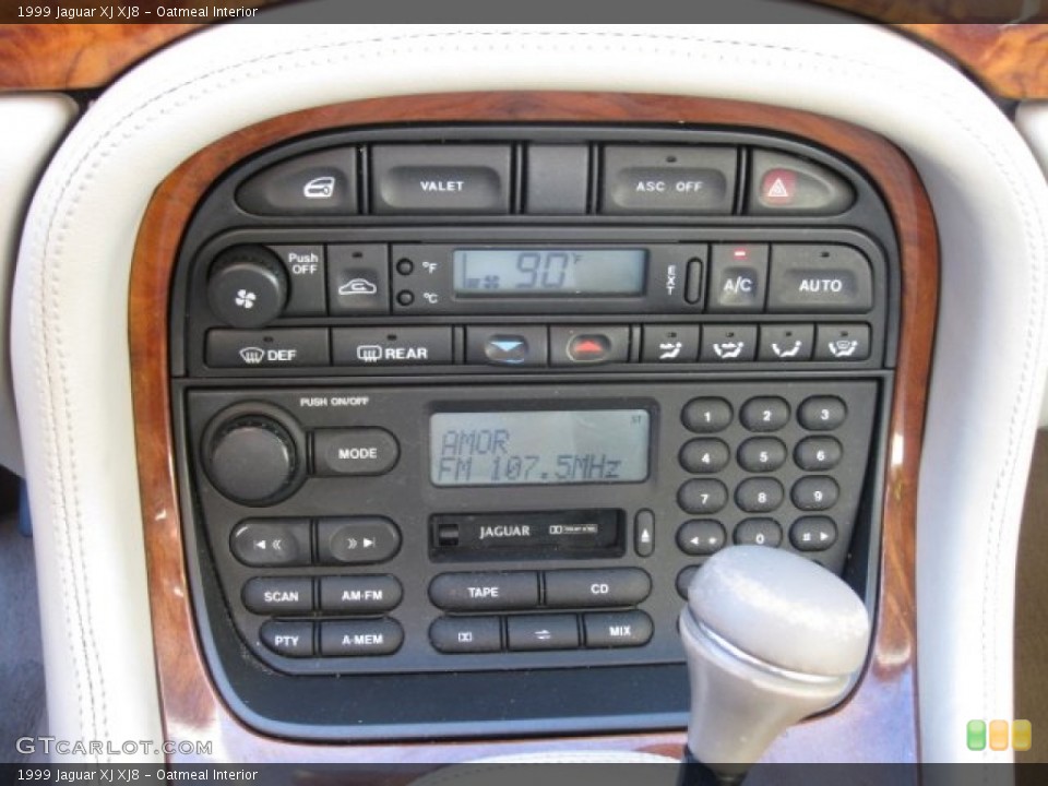 Oatmeal Interior Controls for the 1999 Jaguar XJ XJ8 #59388297
