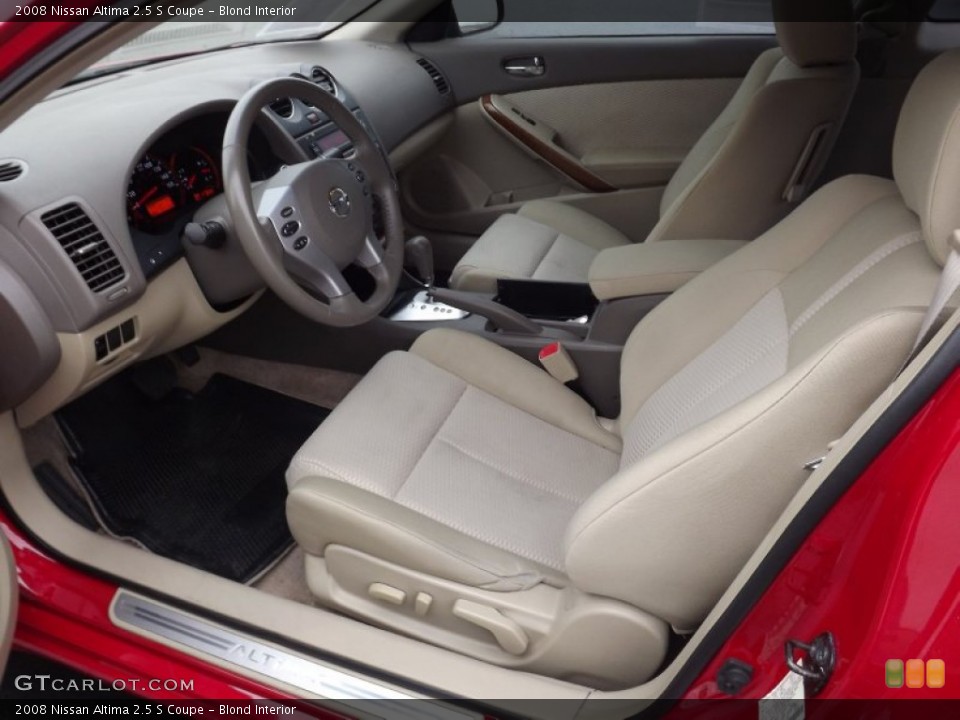 Blond Interior Photo for the 2008 Nissan Altima 2.5 S Coupe #59389405