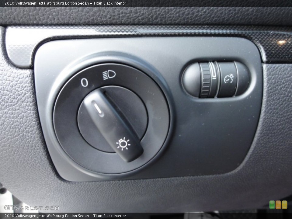 Titan Black Interior Controls for the 2010 Volkswagen Jetta Wolfsburg Edition Sedan #59391615