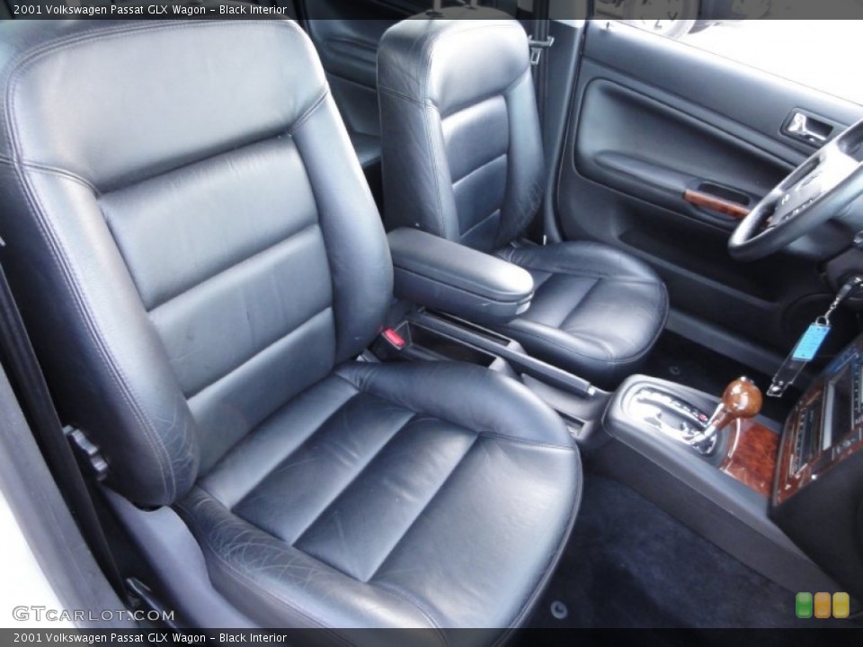 Black Interior Photo for the 2001 Volkswagen Passat GLX Wagon #59391814