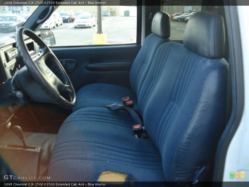 Blue Interior Photo for the 1998 Chevrolet C/K 2500 K2500 Extended Cab 4x4 #59413235