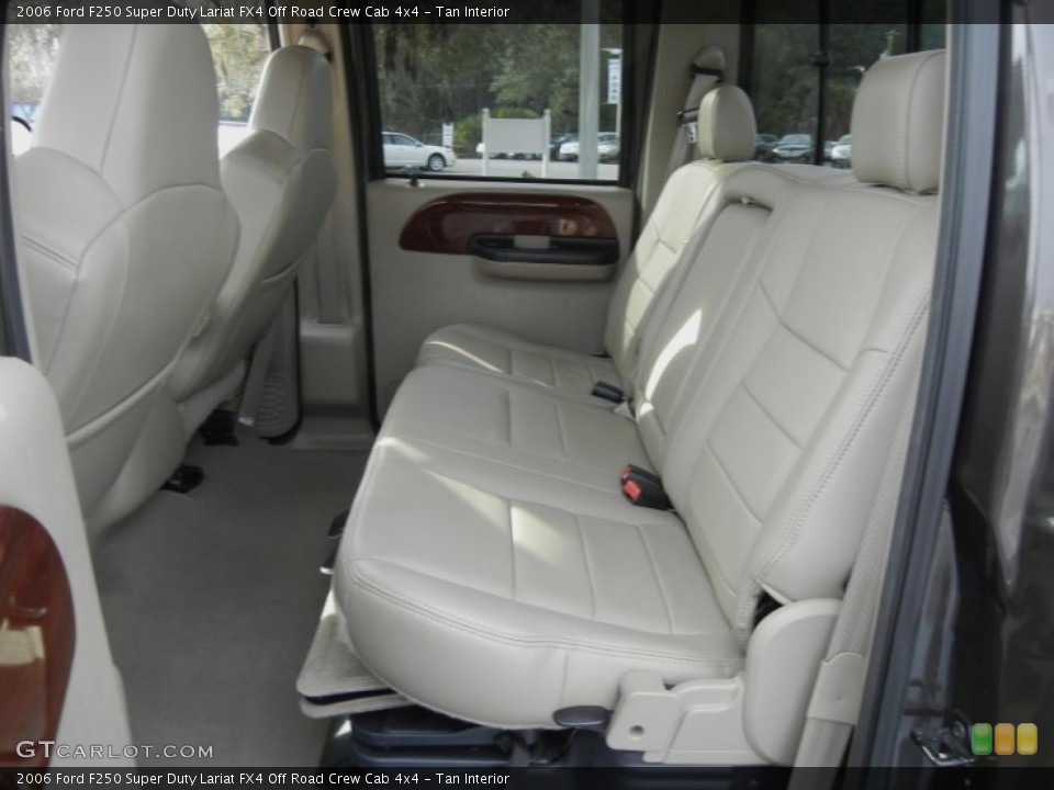 Tan Interior Photo for the 2006 Ford F250 Super Duty Lariat FX4 Off Road Crew Cab 4x4 #59417503