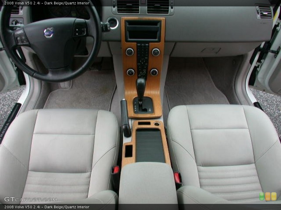 Dark Beige/Quartz Interior Photo for the 2008 Volvo V50 2.4i #59418563