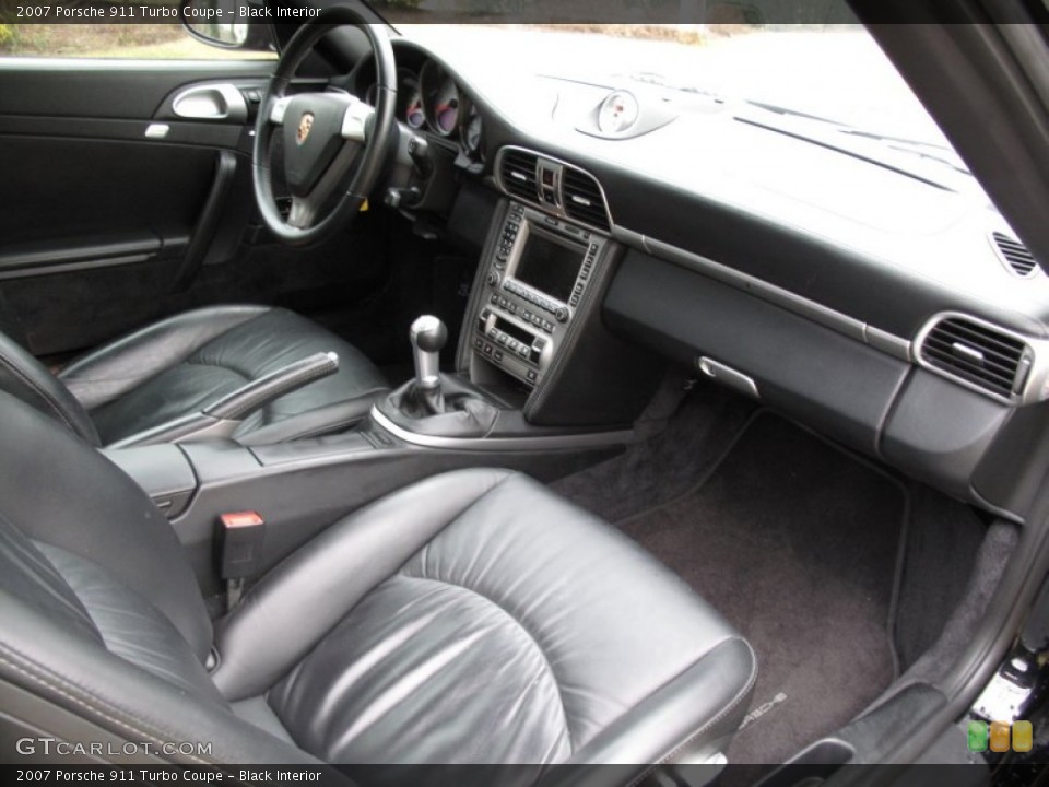 Black Interior Photo for the 2007 Porsche 911 Turbo Coupe #59429741