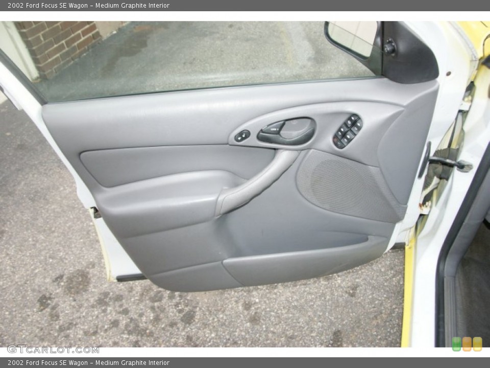 Medium Graphite Interior Door Panel for the 2002 Ford Focus SE Wagon #59443364