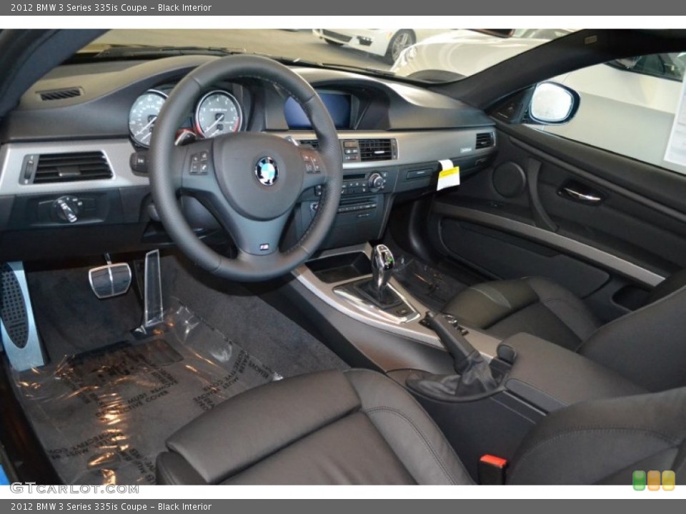 Black Interior Photo for the 2012 BMW 3 Series 335is Coupe #59445125