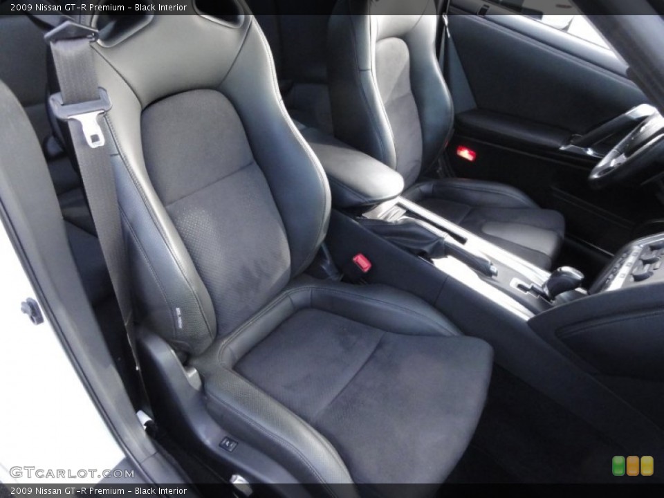Black Interior Photo for the 2009 Nissan GT-R Premium #59446952