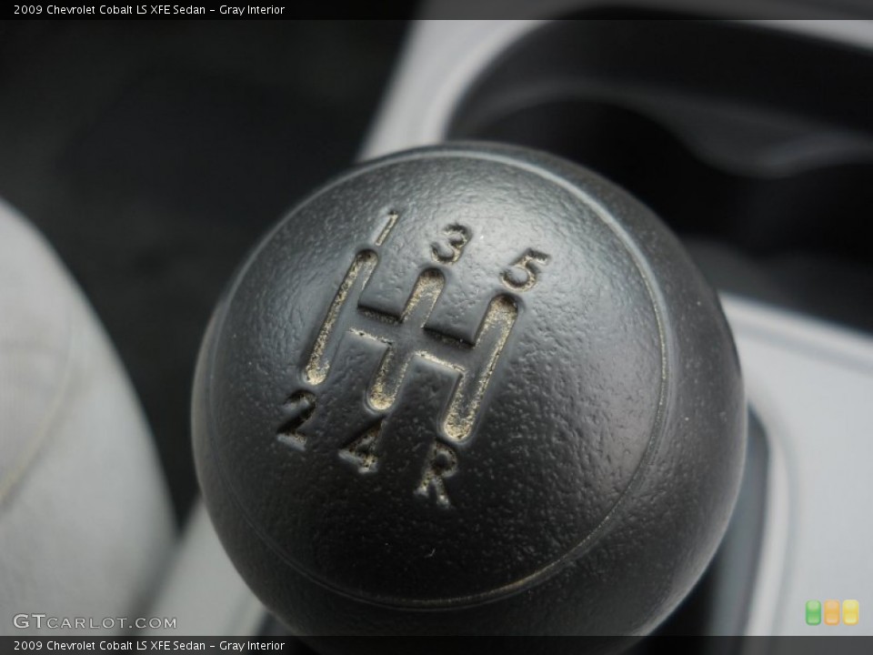 Gray Interior Transmission for the 2009 Chevrolet Cobalt LS XFE Sedan #59460614