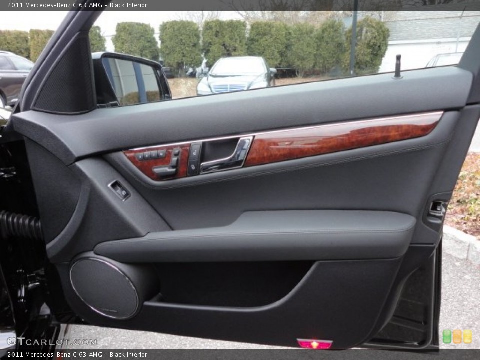 Black Interior Door Panel for the 2011 Mercedes-Benz C 63 AMG #59468132