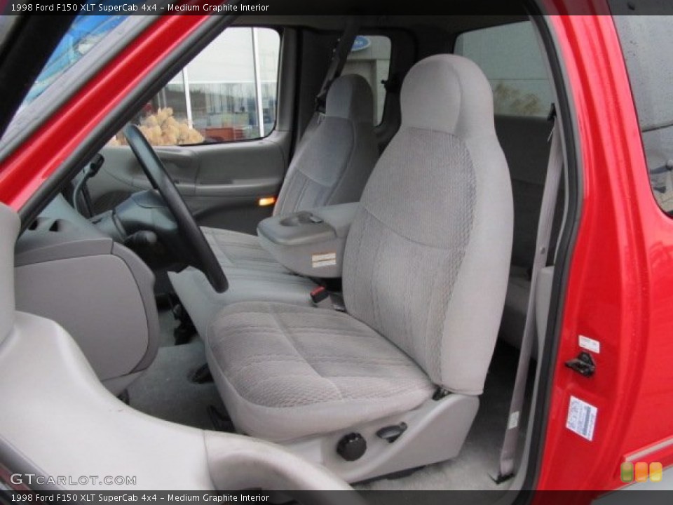 Medium Graphite Interior Photo for the 1998 Ford F150 XLT SuperCab 4x4 #59483389