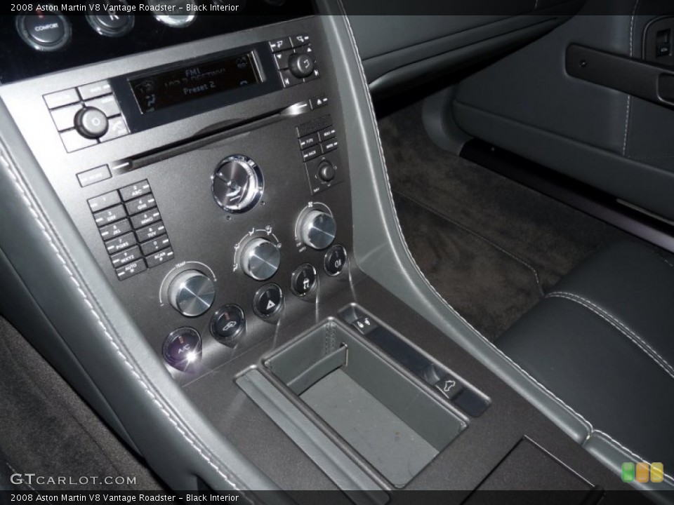 Black Interior Controls for the 2008 Aston Martin V8 Vantage Roadster #59488964