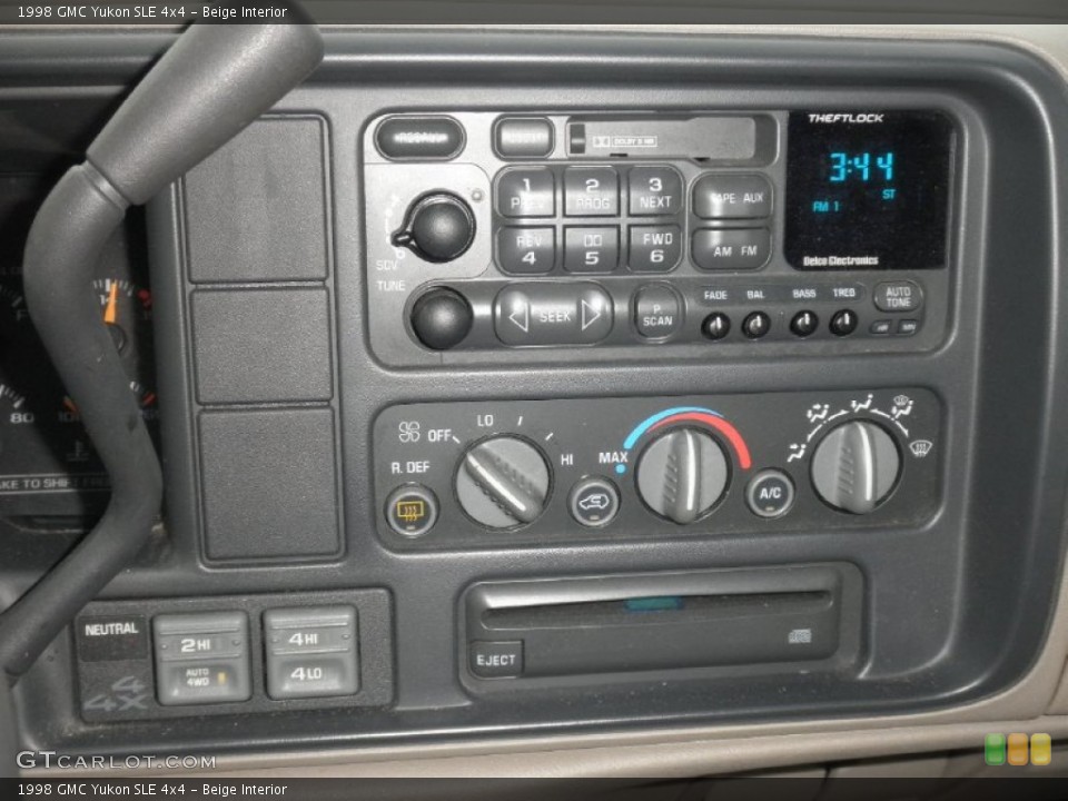 Beige Interior Controls for the 1998 GMC Yukon SLE 4x4 #59496867