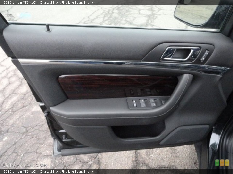 Charcoal Black/Fine Line Ebony Interior Door Panel for the 2010 Lincoln MKS AWD #59499364