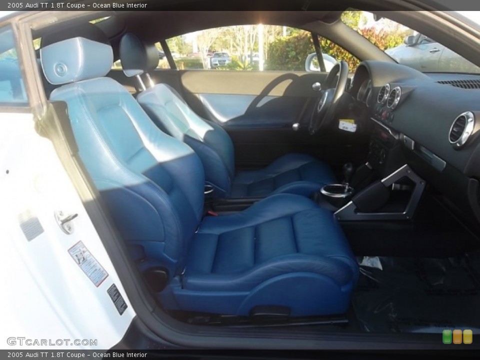 Ocean Blue Interior Photo for the 2005 Audi TT 1.8T Coupe #59509086