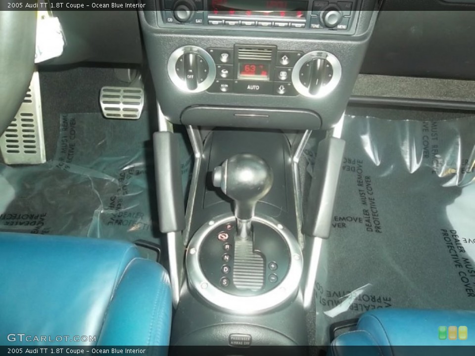 Ocean Blue Interior Transmission for the 2005 Audi TT 1.8T Coupe #59509137