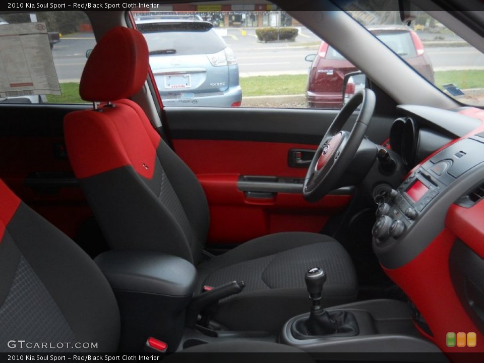 Red/Black Sport Cloth Interior Photo for the 2010 Kia Soul Sport #59510426