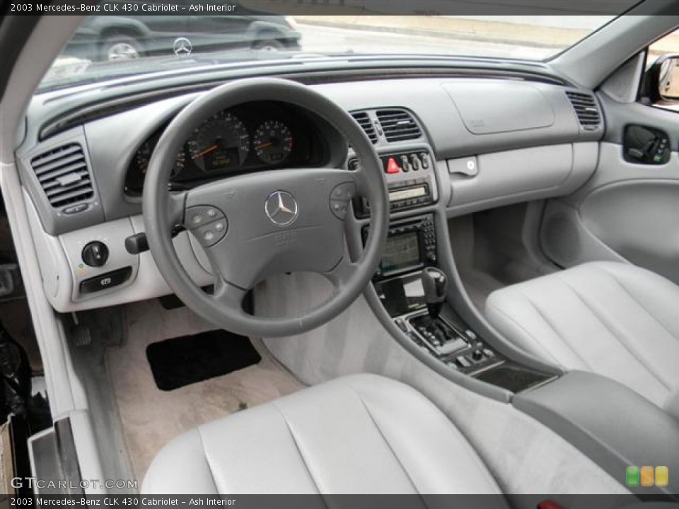 Ash Interior Photo for the 2003 Mercedes-Benz CLK 430 Cabriolet #59516367