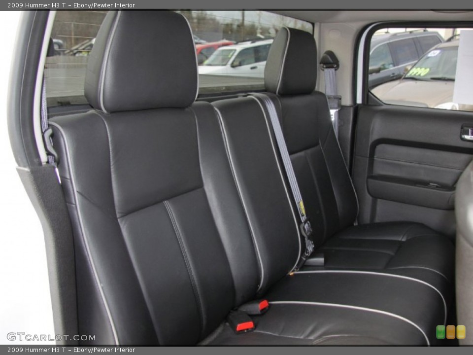 Ebony/Pewter Interior Photo for the 2009 Hummer H3 T #59520798