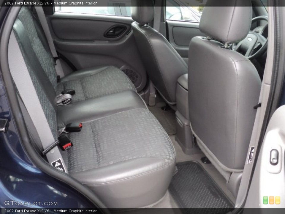 Medium Graphite Interior Photo for the 2002 Ford Escape XLS V6 #59524638