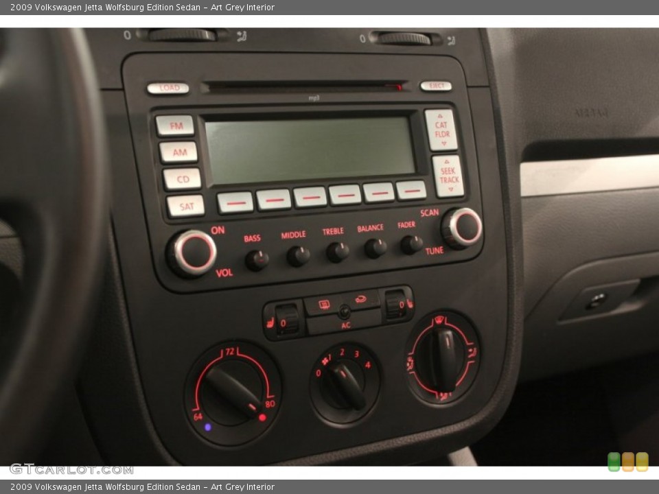 Art Grey Interior Controls for the 2009 Volkswagen Jetta Wolfsburg Edition Sedan #59524962
