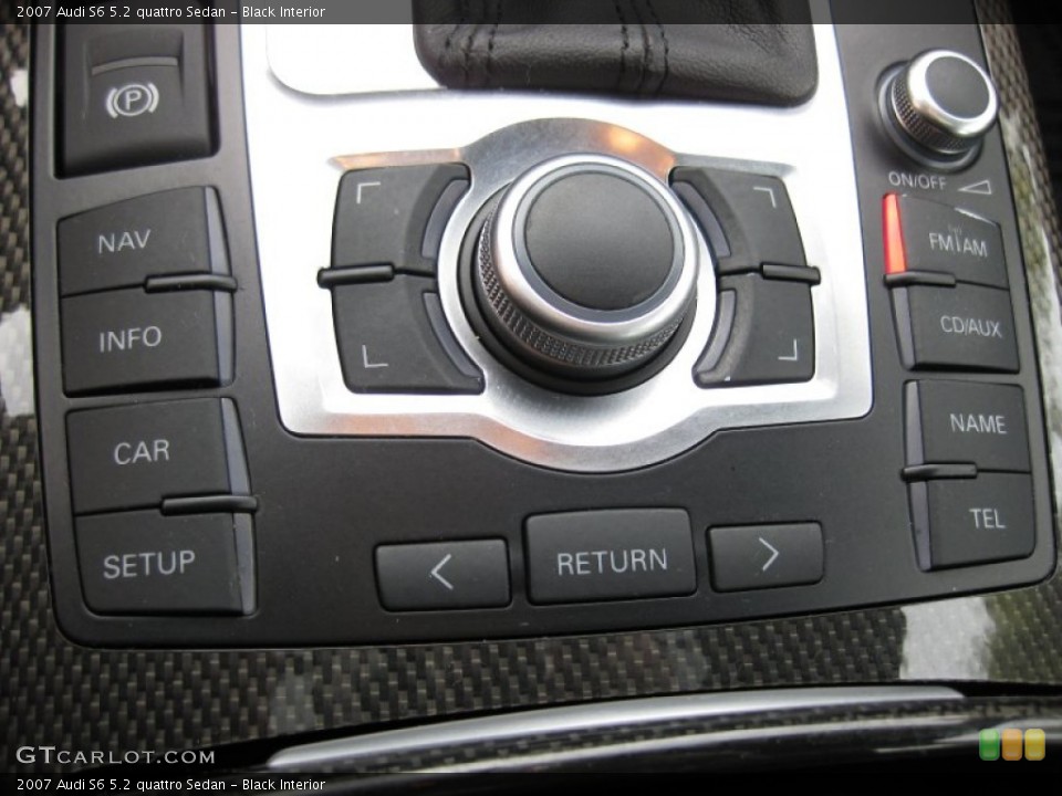 Black Interior Controls for the 2007 Audi S6 5.2 quattro Sedan #59527891