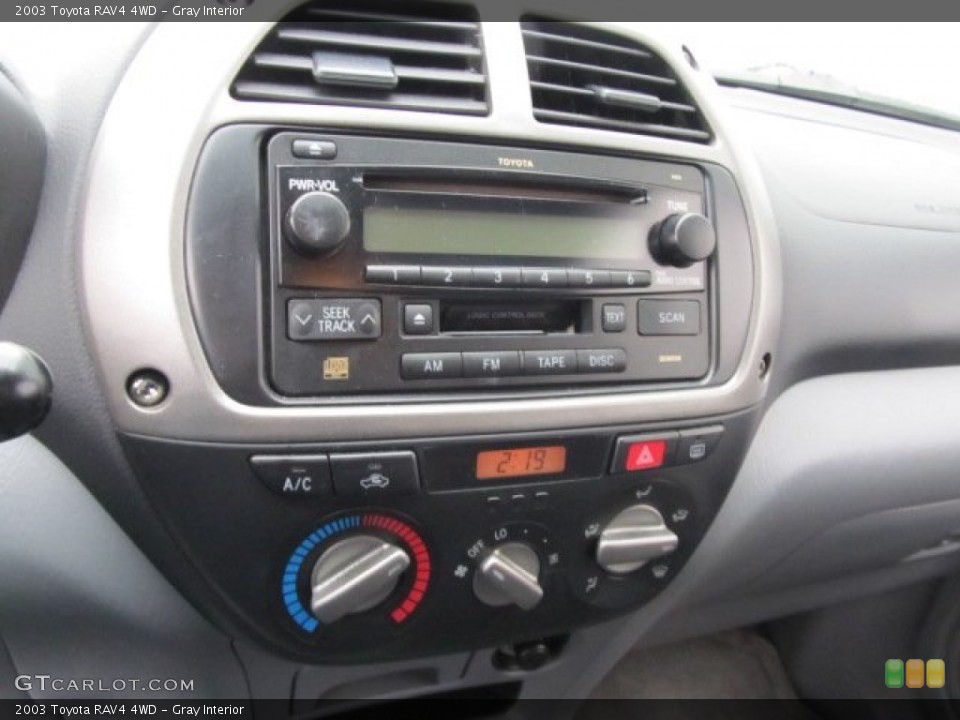 Gray Interior Controls for the 2003 Toyota RAV4 4WD #59531544
