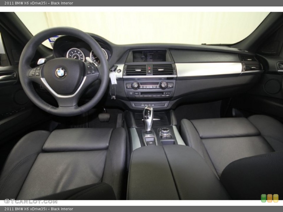 Black Interior Dashboard for the 2011 BMW X6 xDrive35i #59532081