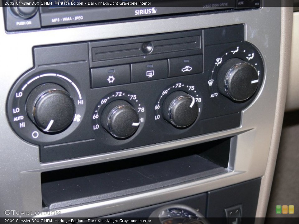 Dark Khaki/Light Graystone Interior Controls for the 2009 Chrysler 300 C HEMI Heritage Edition #59533279