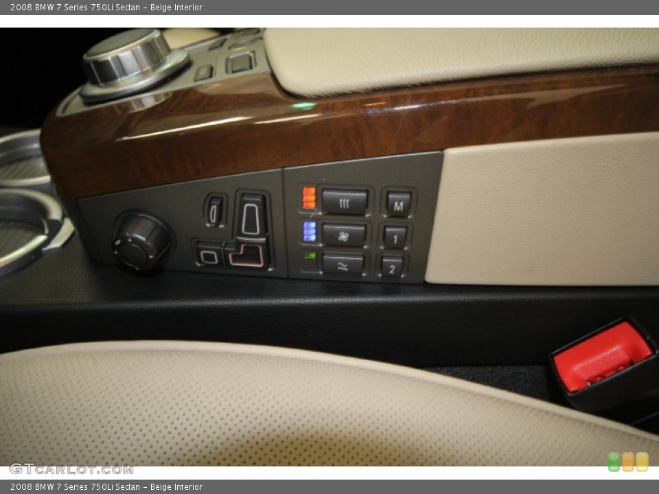 Beige Interior Controls for the 2008 BMW 7 Series 750Li Sedan #59538478
