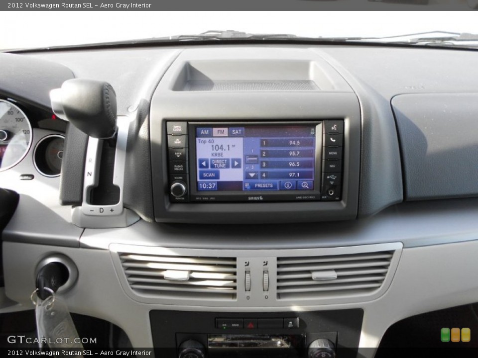 Aero Gray Interior Dashboard for the 2012 Volkswagen Routan SEL #59550281