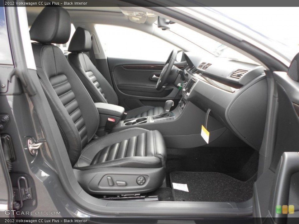 Black Interior Photo for the 2012 Volkswagen CC Lux Plus #59551515