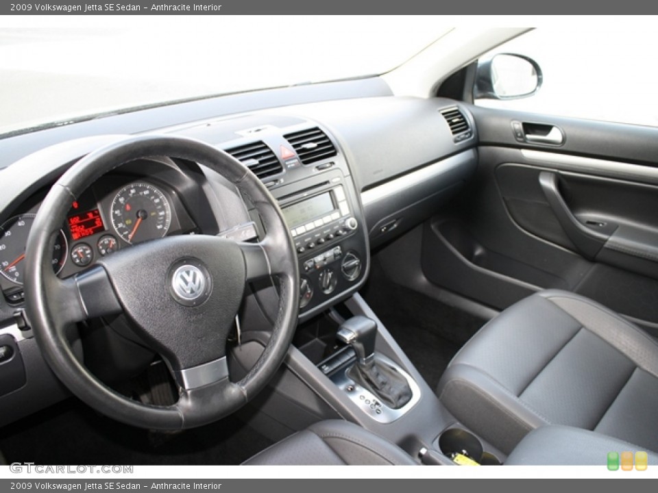 Anthracite Interior Photo for the 2009 Volkswagen Jetta SE Sedan #59551746