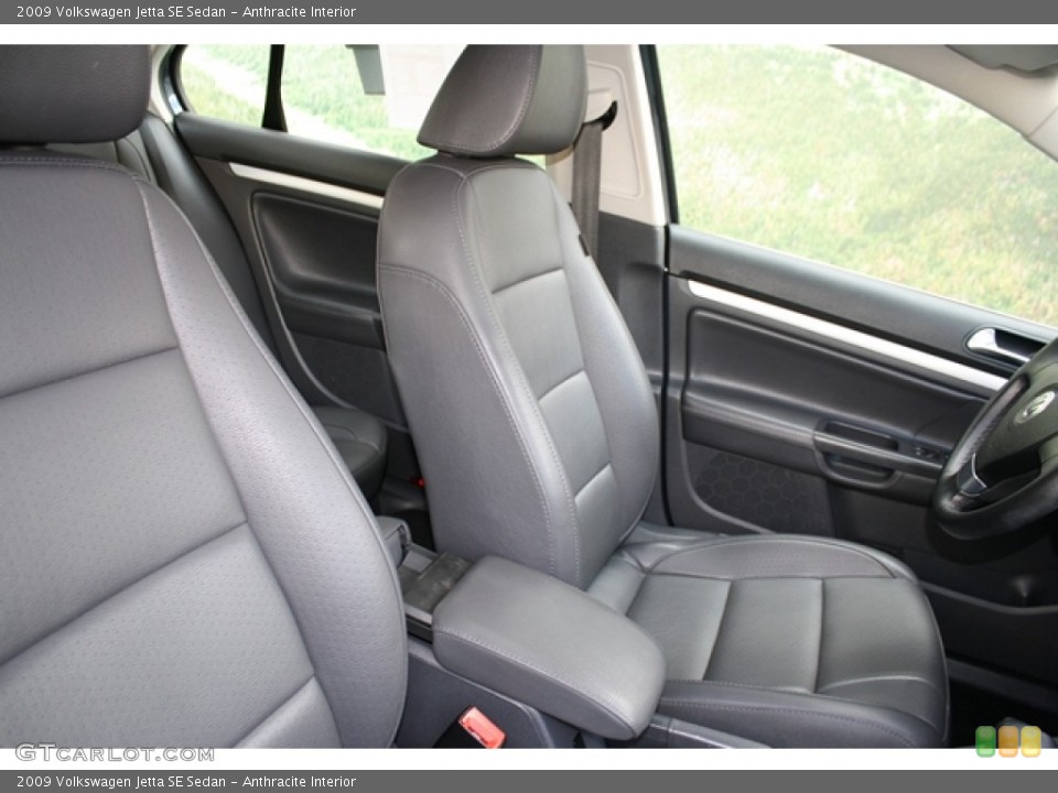 Anthracite Interior Photo for the 2009 Volkswagen Jetta SE Sedan #59551776